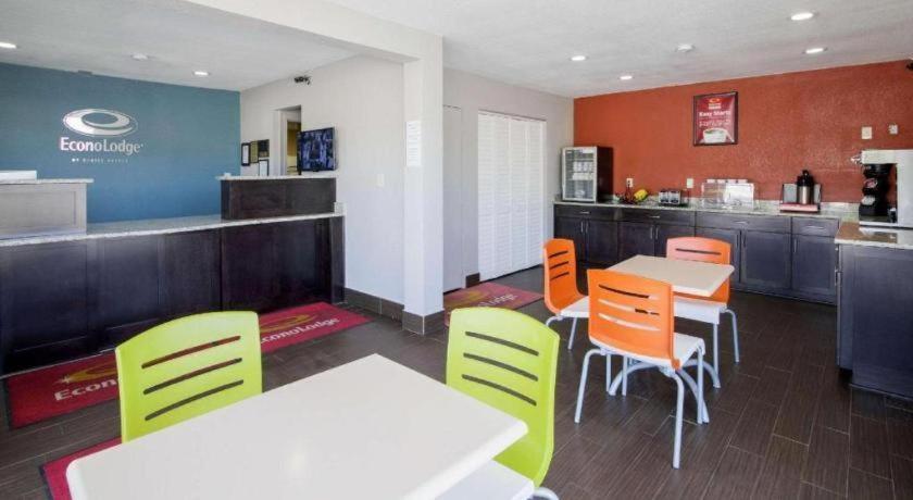 Econo Airport Hotel Norfolk